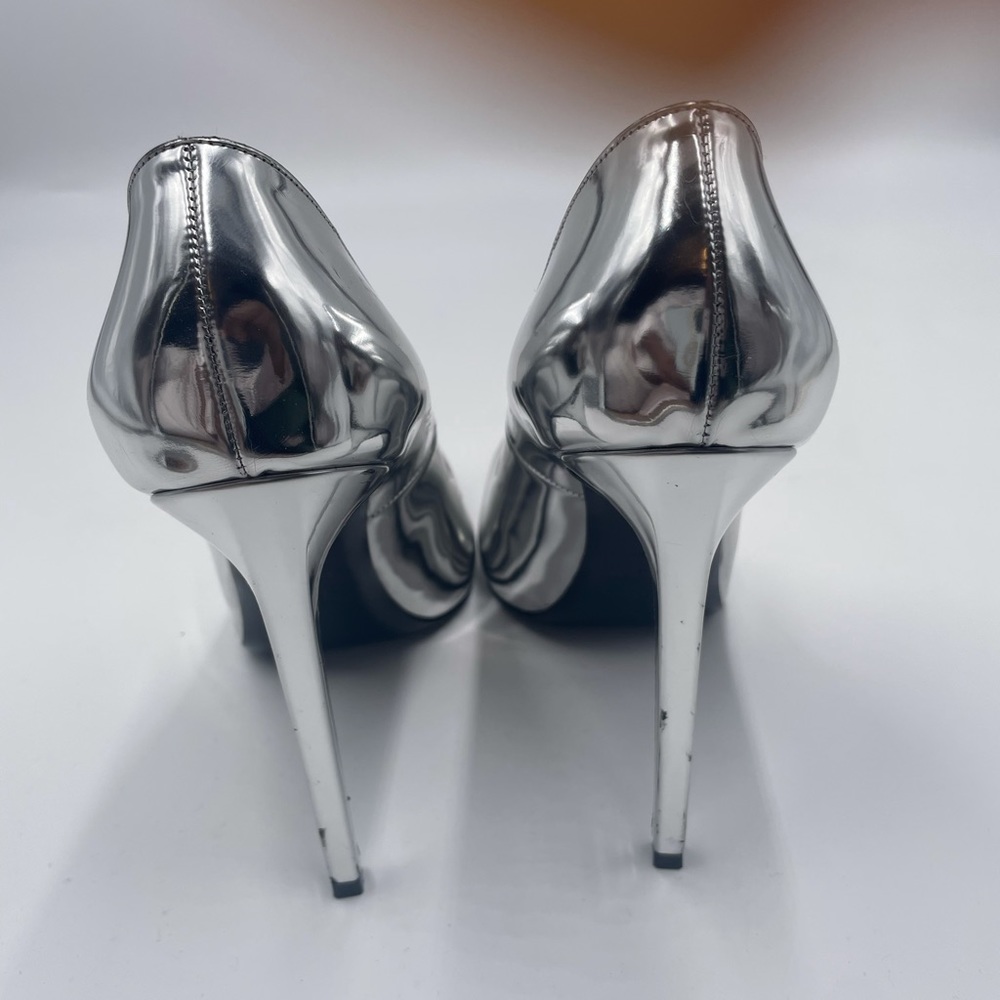 Silver pumps - Picture 3 of 5